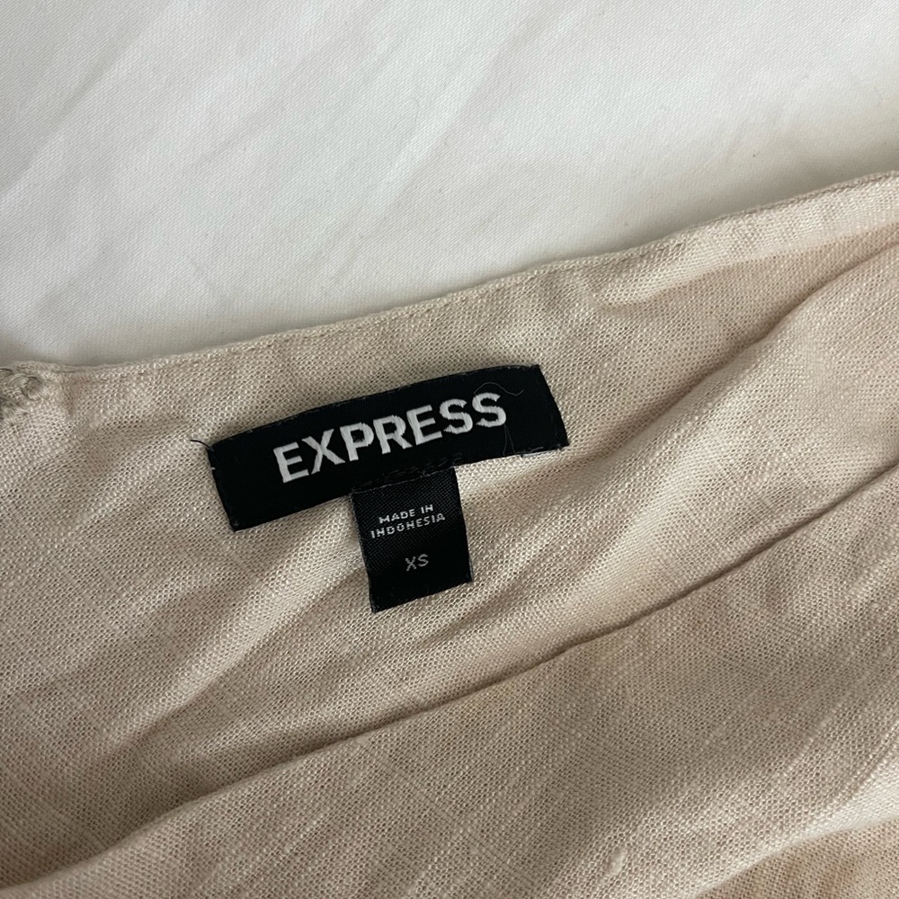Express Linen Top - Picture 3 of 3